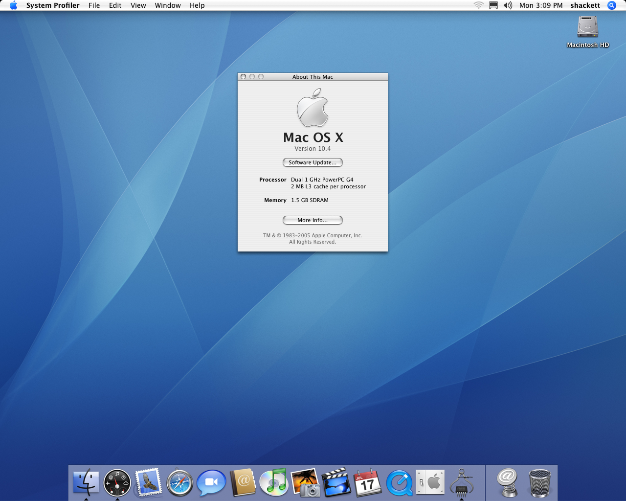 Snimak Mac OS X Tiger radne povr&scaron;ine sa otvorenim prozorom About This Mac.
